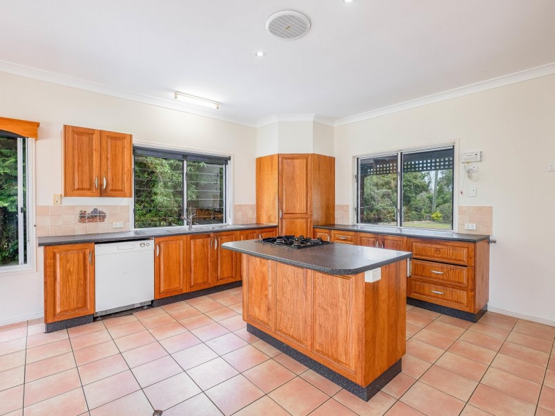 60 Allen Road, Chatsworth QLD 4570