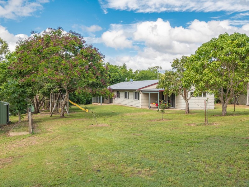 60 Allen Road, Chatsworth QLD 4570