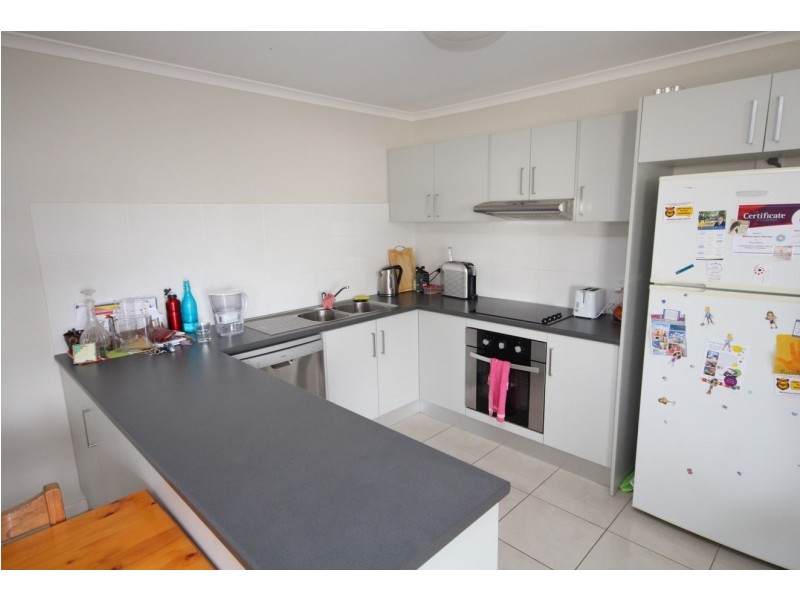 Unit 1 & 2/3 Riverview Court, Monkland QLD 4570