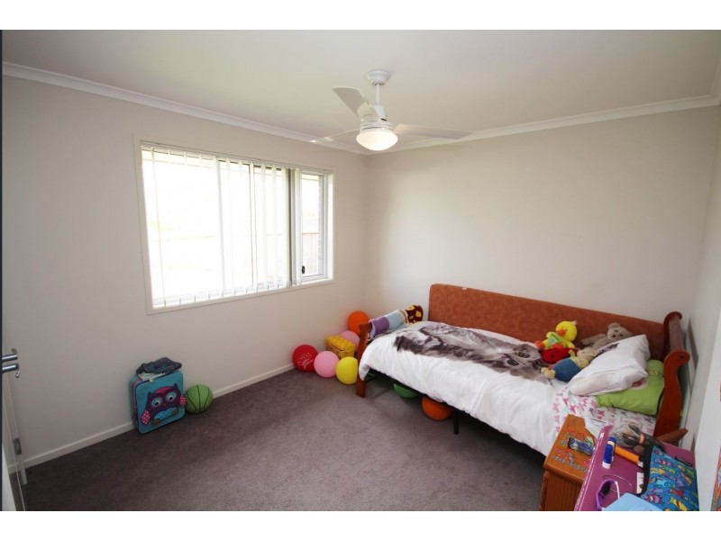 Unit 1 & 2/3 Riverview Court, Monkland QLD 4570