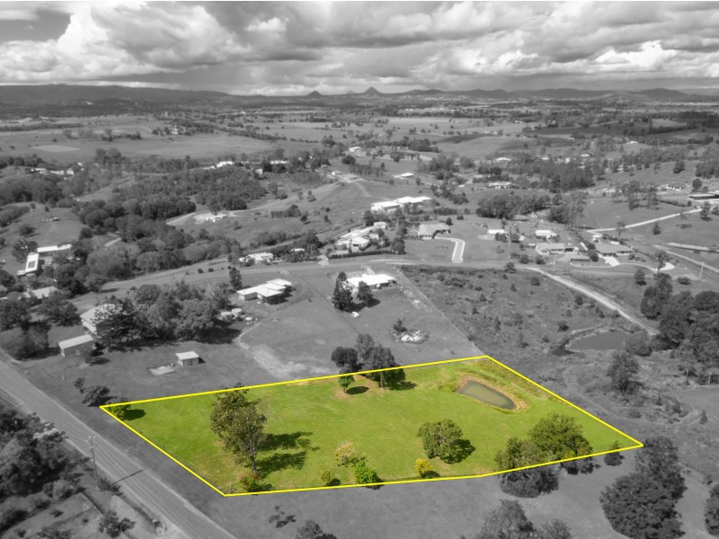 11 Valley Vista Road, The Dawn QLD 4570