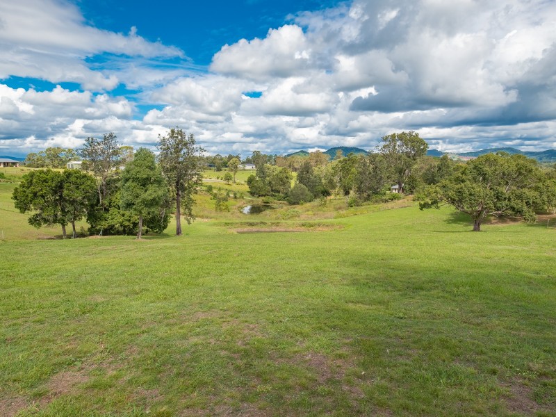 11 Valley Vista Road, The Dawn QLD 4570