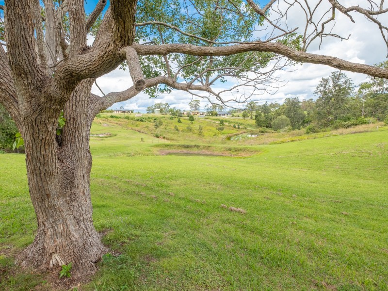 11 Valley Vista Road, The Dawn QLD 4570