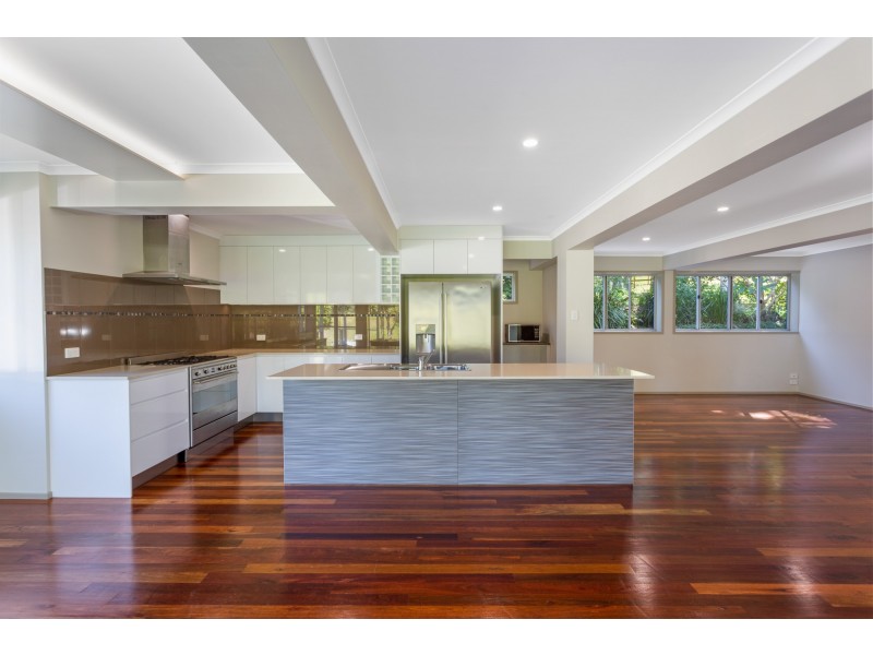 32 Window Road, Canina QLD 4570