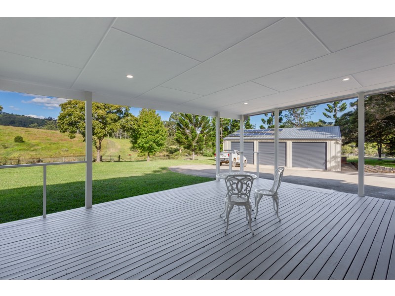 32 Window Road, Canina QLD 4570