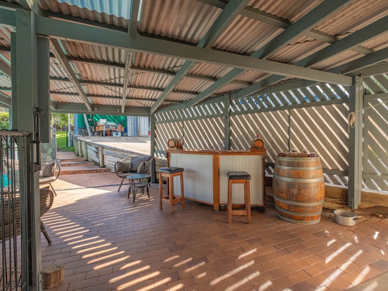 18 Oak Street, Gympie QLD 4570