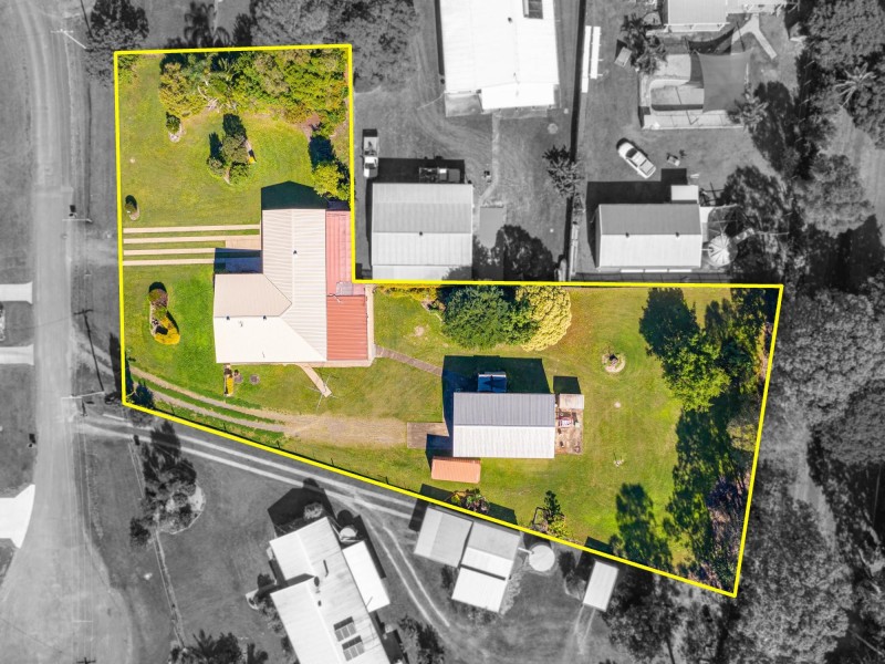 3 Katrina Court, Southside QLD 4570