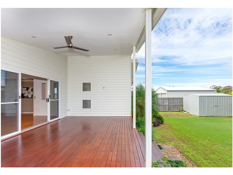 16 Lomandra Avenue, Cooloola Cove QLD 4580