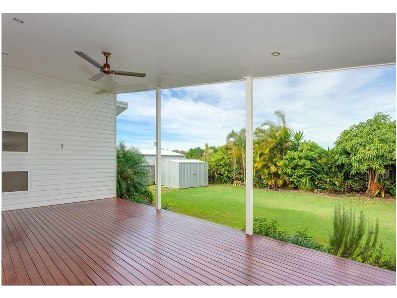 16 Lomandra Avenue, Cooloola Cove QLD 4580