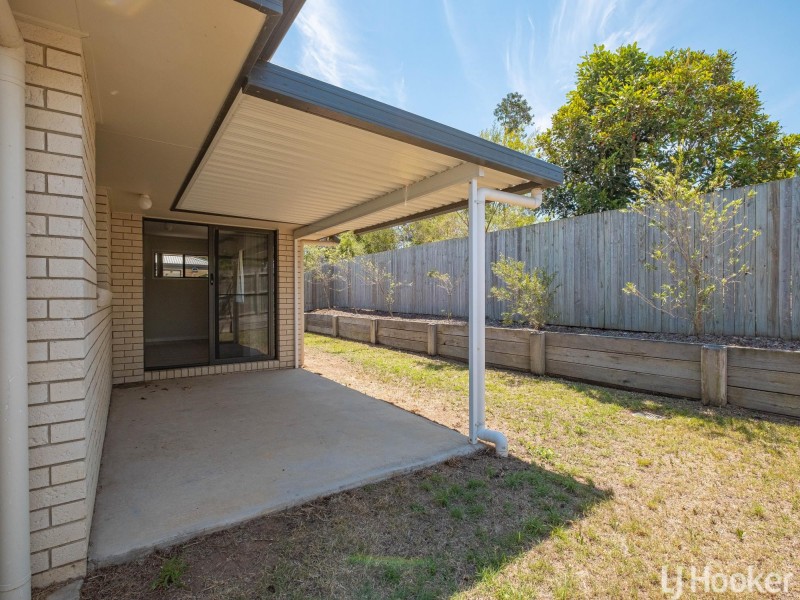 1/8 Wisteria Lane, Southside QLD 4570