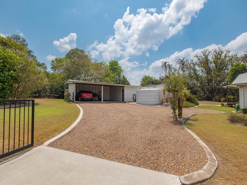 6 Exhibition Road, Southside QLD 4570