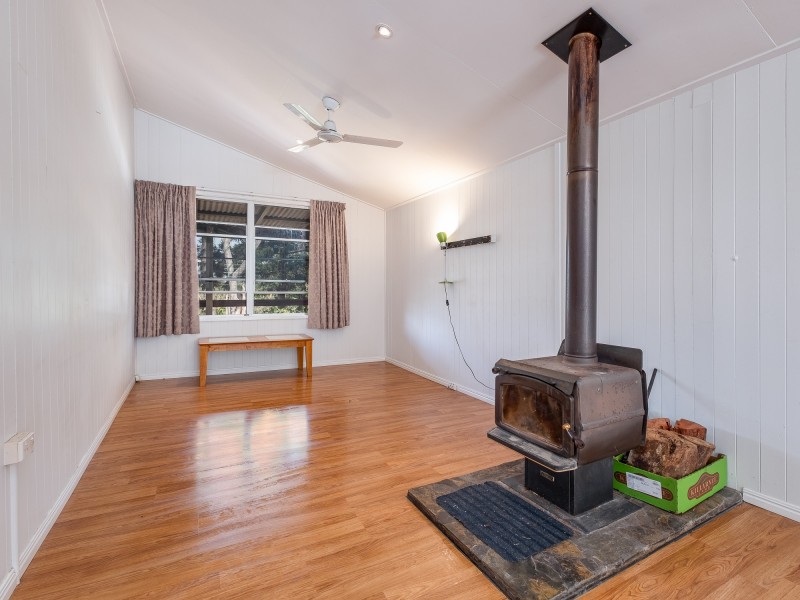 874 McIntosh Creek Road, Calico Creek QLD 4570