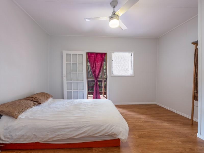 874 McIntosh Creek Road, Calico Creek QLD 4570
