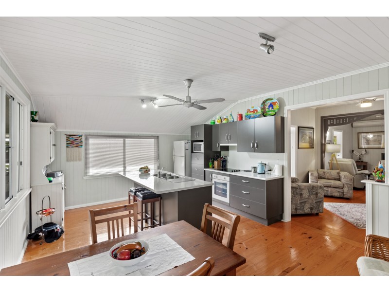 44 Chatsworth Road, Gympie QLD 4570