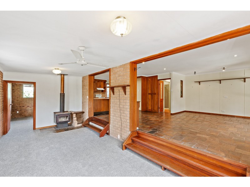 345 Sandy Creek Road, Veteran QLD 4570