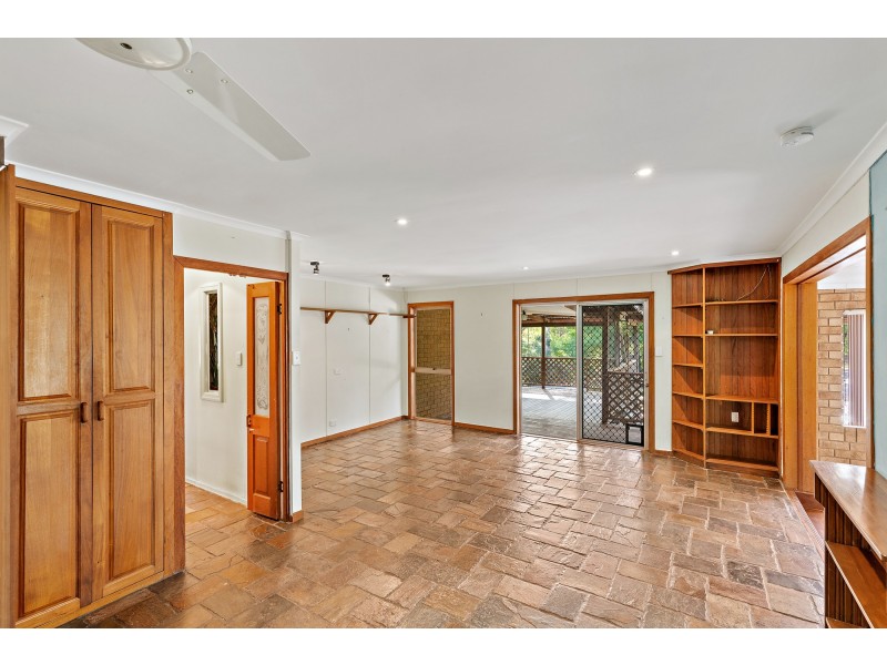 345 Sandy Creek Road, Veteran QLD 4570