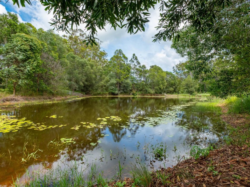 476 Old Goomboorian Road, Veteran QLD 4570