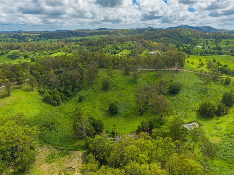 476 Old Goomboorian Road, Veteran QLD 4570