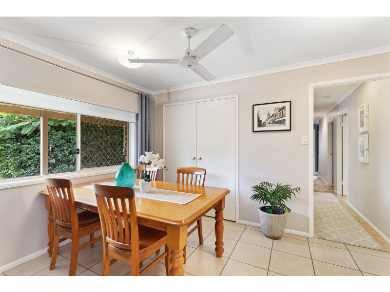 98 Anne Marie Road, Chatsworth QLD 4570