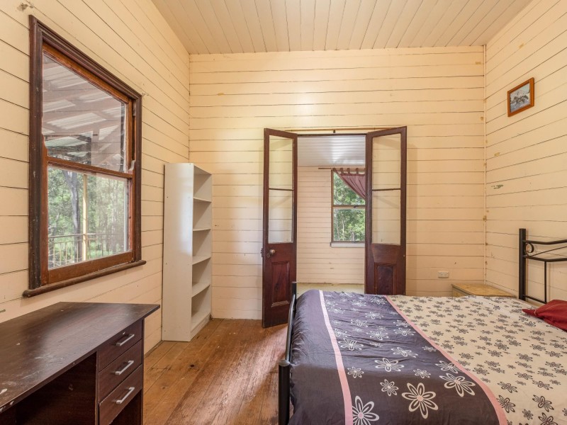 280 Tinana Road, Goomboorian QLD 4570