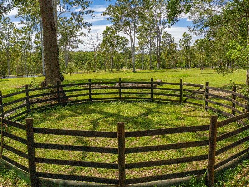 280 Tinana Road, Goomboorian QLD 4570