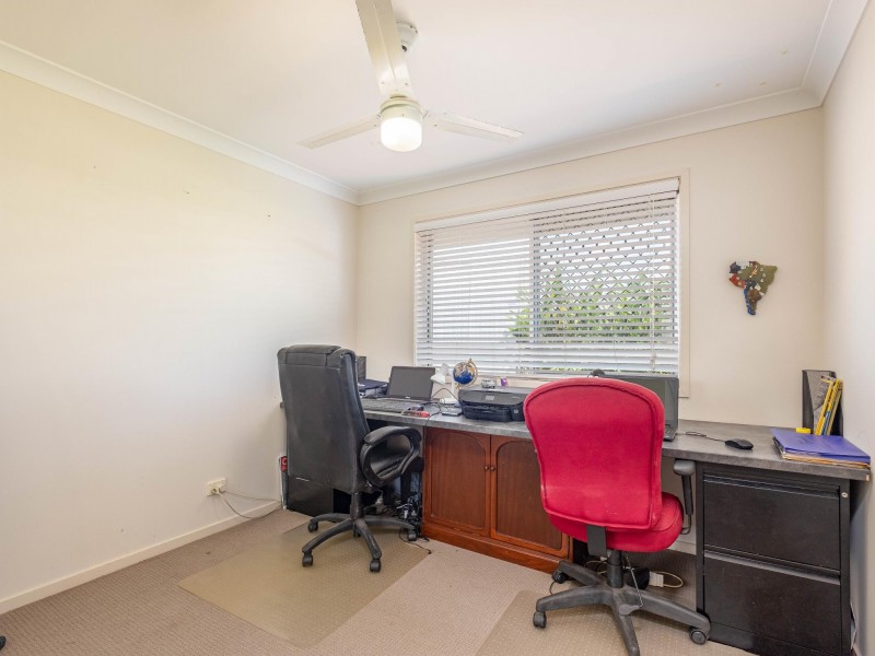 37 Presidential Avenue, Jones Hill QLD 4570