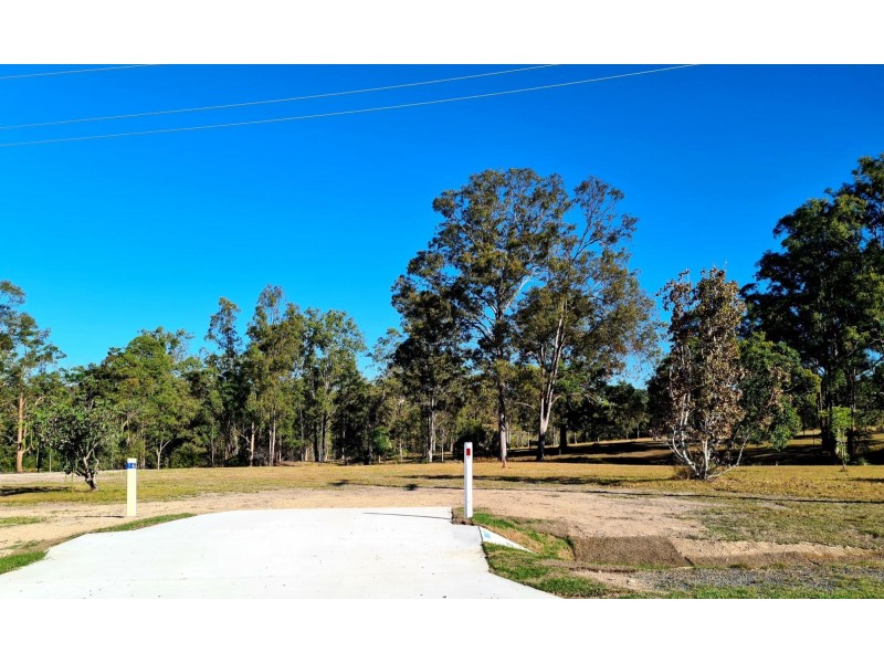 16 Baroona Court, Tamaree QLD 4570