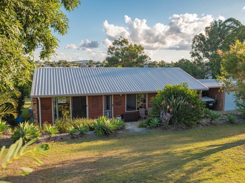 41 Sorensen Road, Southside QLD 4570