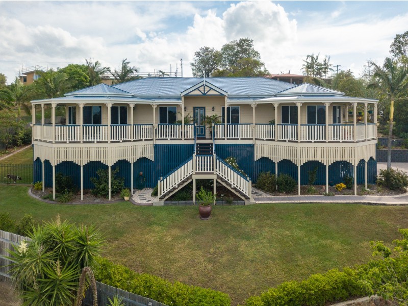 3 Oxley Court, Southside QLD 4570