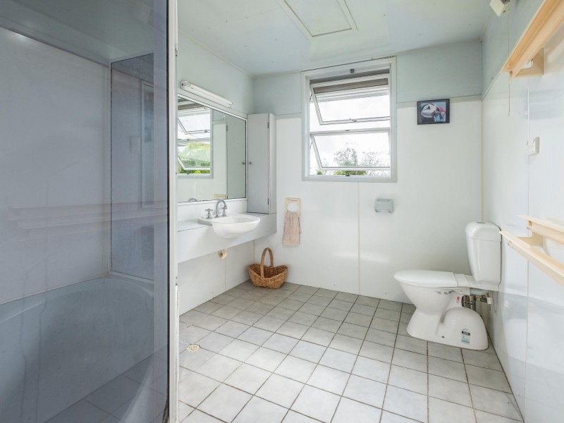 41 Watson Road, Southside QLD 4570