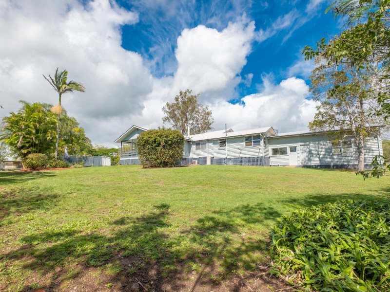 41 Watson Road, Southside QLD 4570