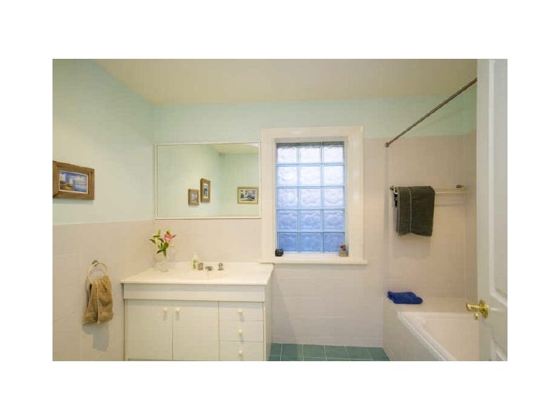 412 Unwins Bridge Road, Tempe NSW 2044