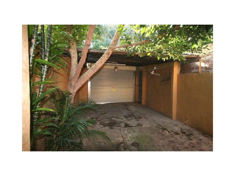 51 Lackey Street, St Peters NSW 2044