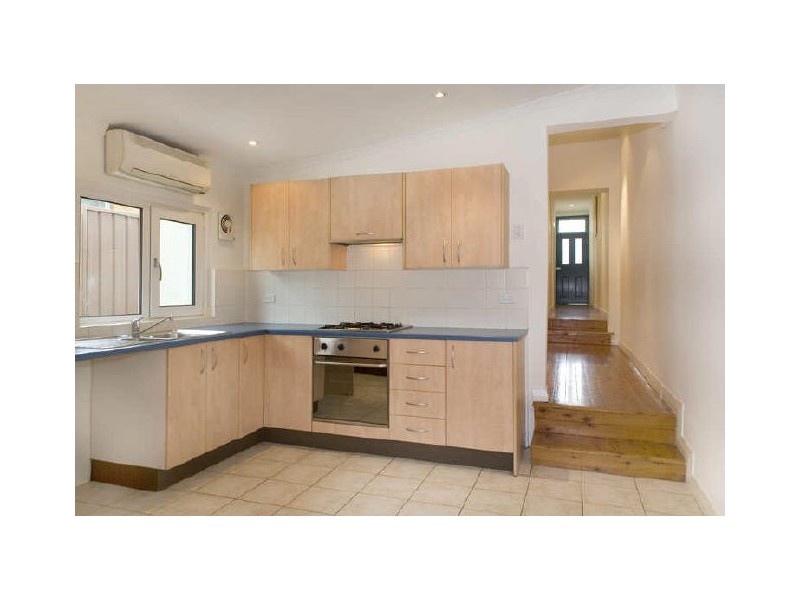 32 Newington Road, Marrickville NSW 2204