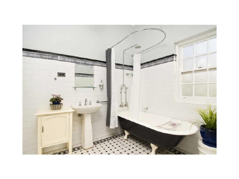 133 Edgeware Road, Enmore NSW 2042