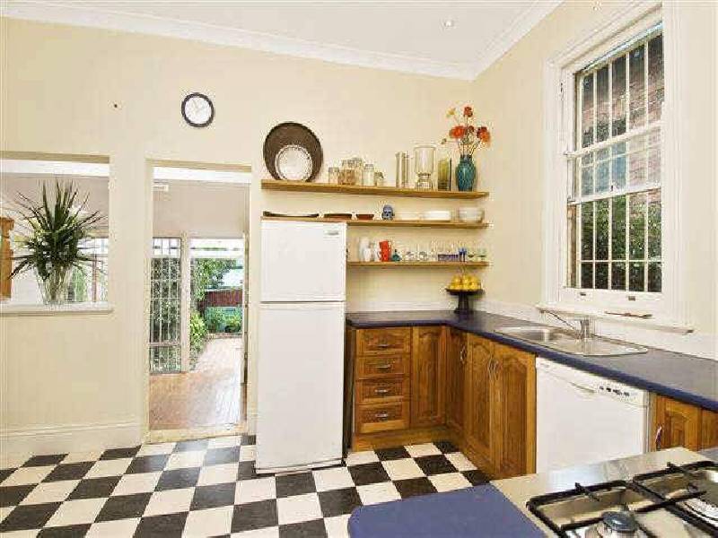 12 Silver Street, St Peters NSW 2044