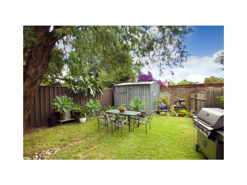 11 Florence Street, St Peters NSW 2044