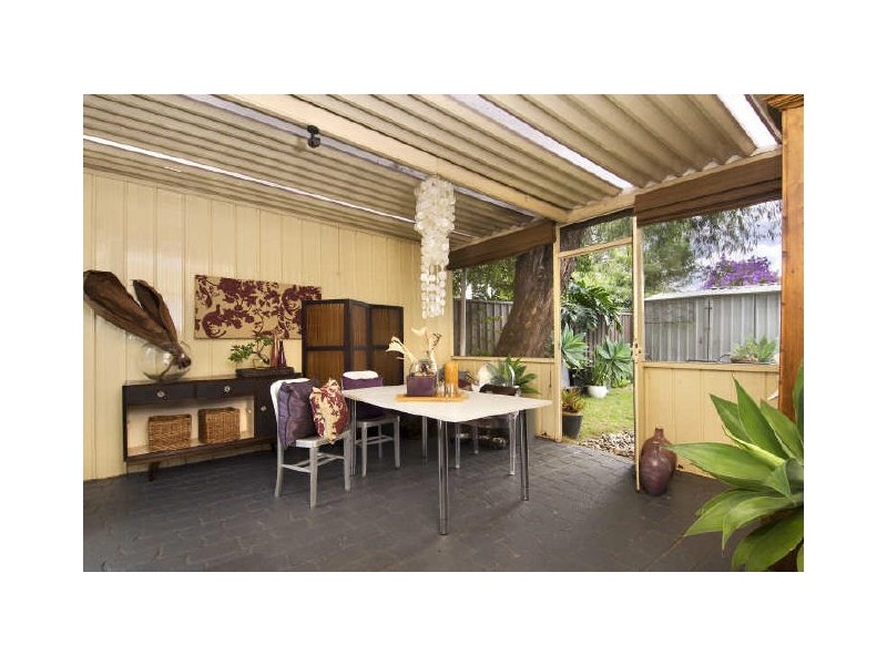 11 Florence Street, St Peters NSW 2044