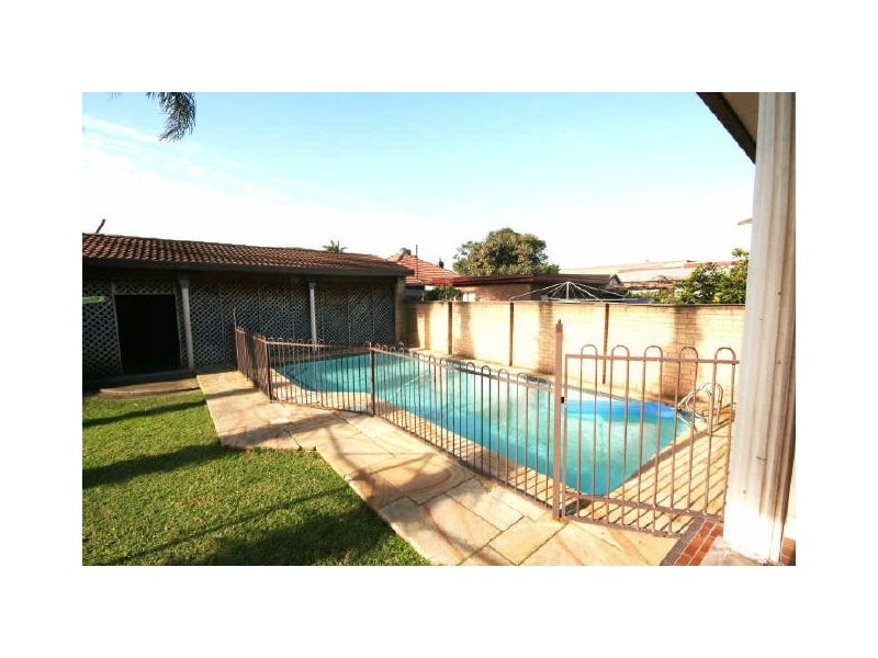 27 Foreman Street, Tempe NSW 2044