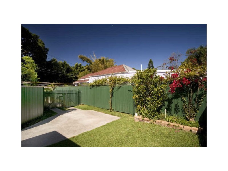 2 Brown Street, St Peters NSW 2044