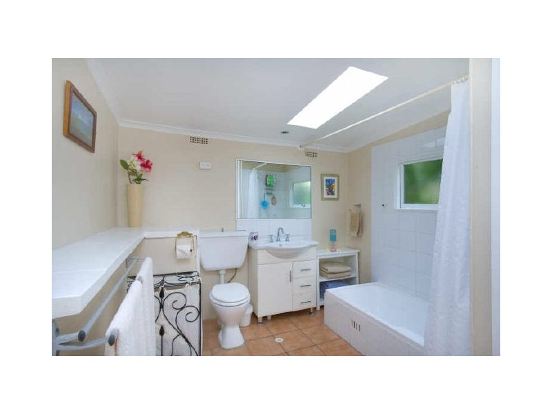 8 Nicholson Street, Tempe NSW 2044