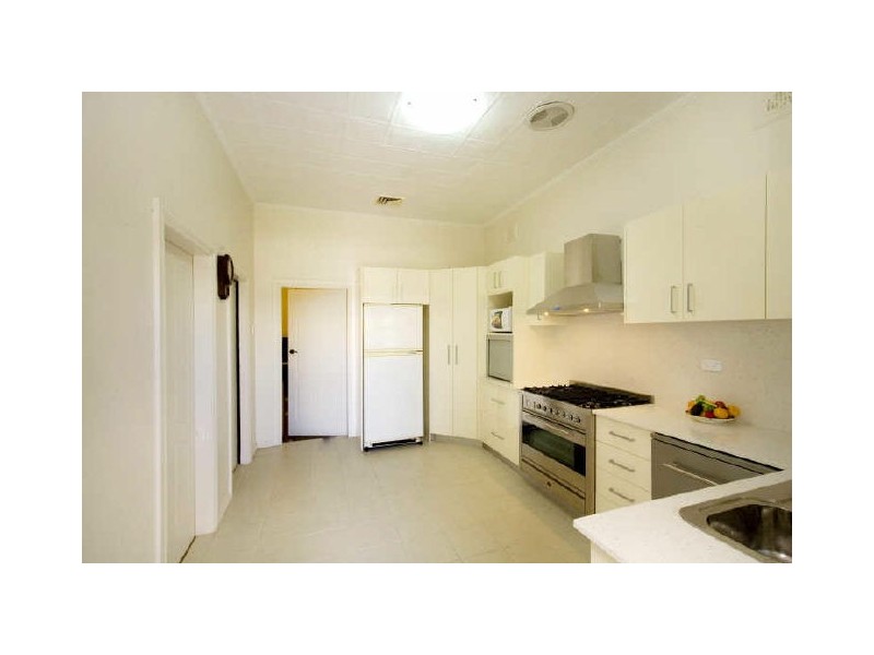 48 George Street, St Peters NSW 2044