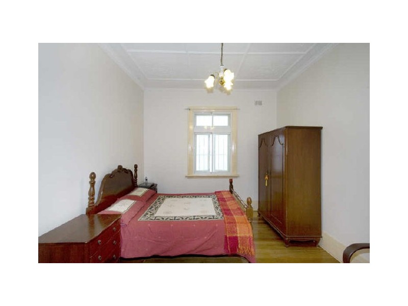 48 George Street, St Peters NSW 2044