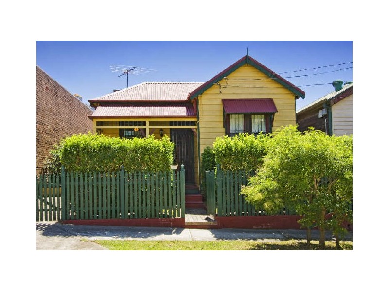 35 Albert Street, St Peters NSW 2044