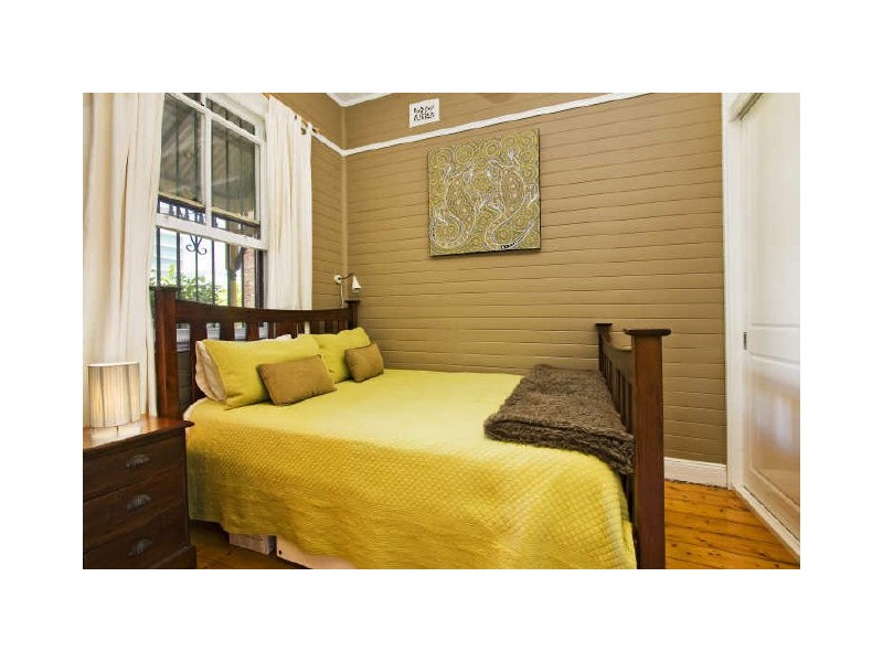 35 Albert Street, St Peters NSW 2044