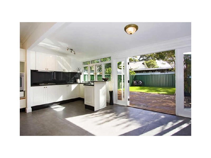 6 Illawarra Road, Marrickville NSW 2204