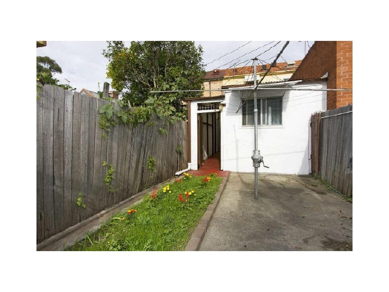 61 Sutherland Street, St Peters NSW 2044