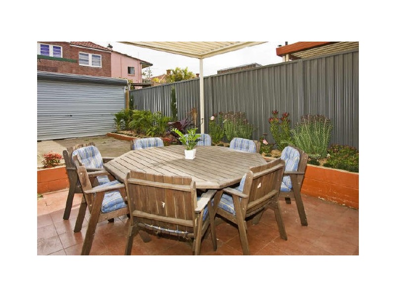 123 Edgeware Road, Enmore NSW 2042