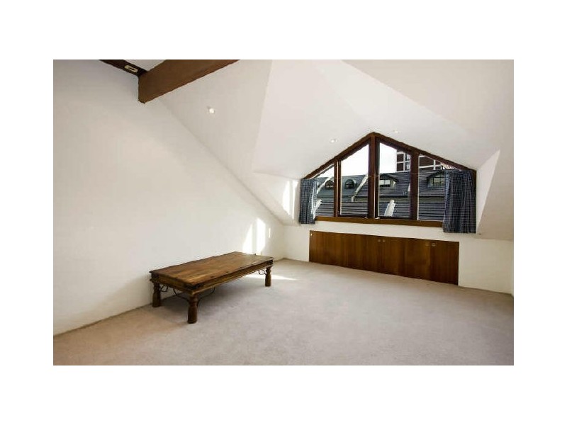 8 Bailey Street, Newtown NSW 2042