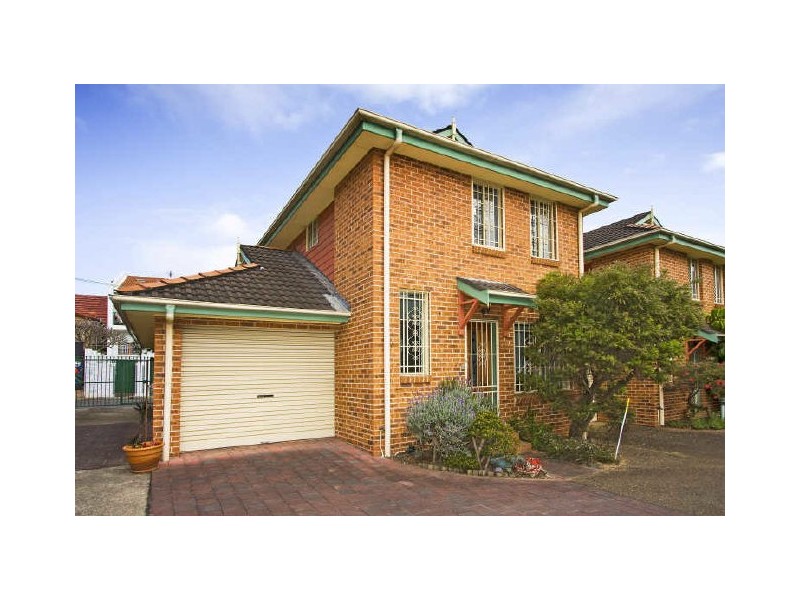 1/10A Alice Street, Newtown NSW 2042